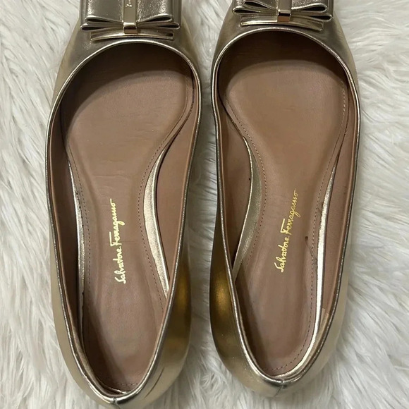 Salvatore Ferragamo - Zeri Golden pointed ballets - Picture 7 of 16